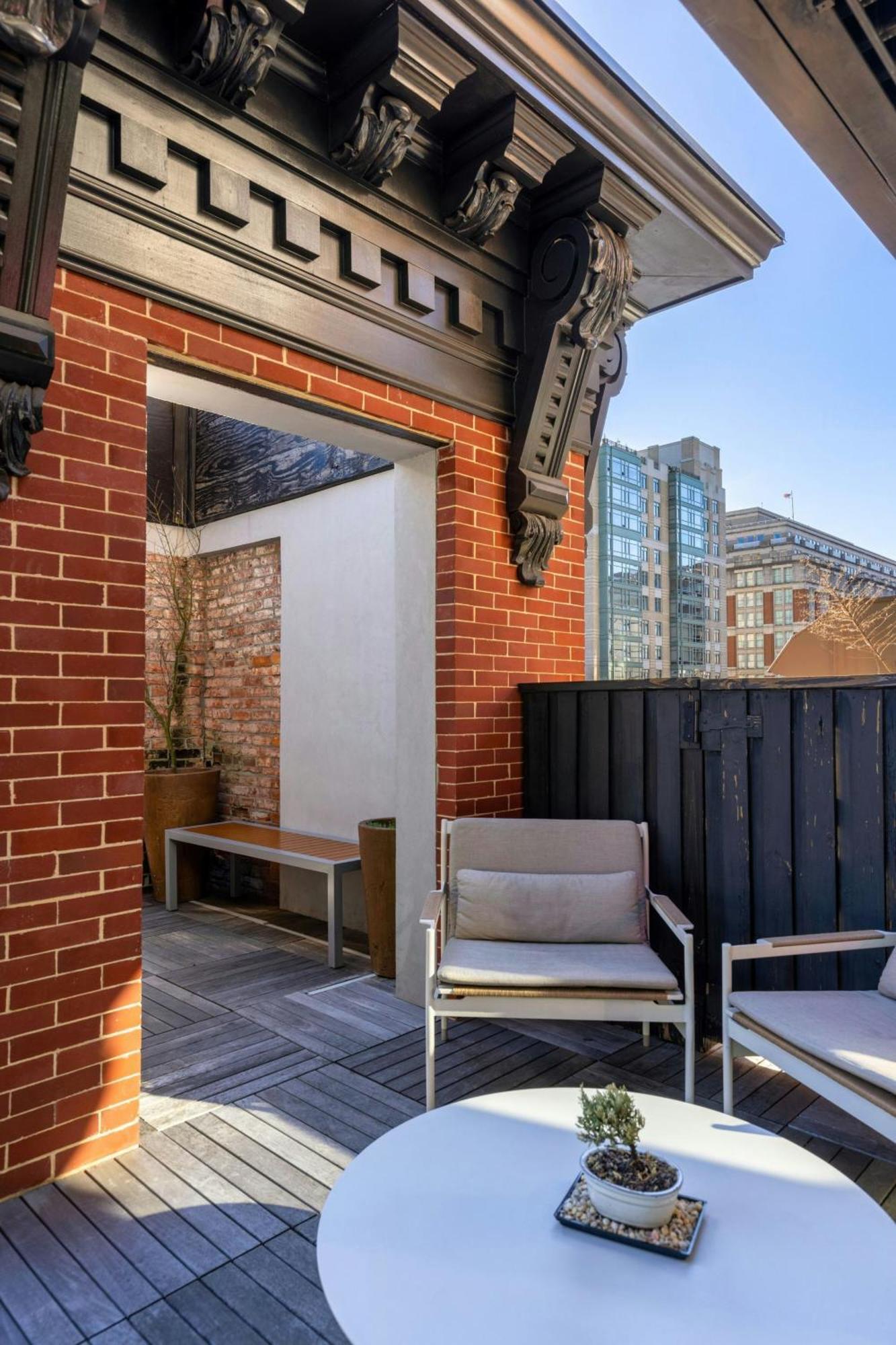Moxy Washington, Dc Downtown Hotel Exterior photo